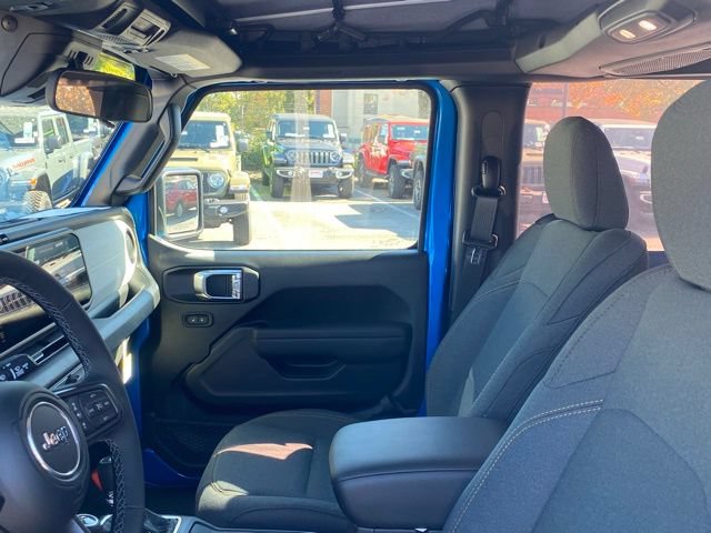 New 2026 Jeep Wrangler Sport AWD/4WD image 33
