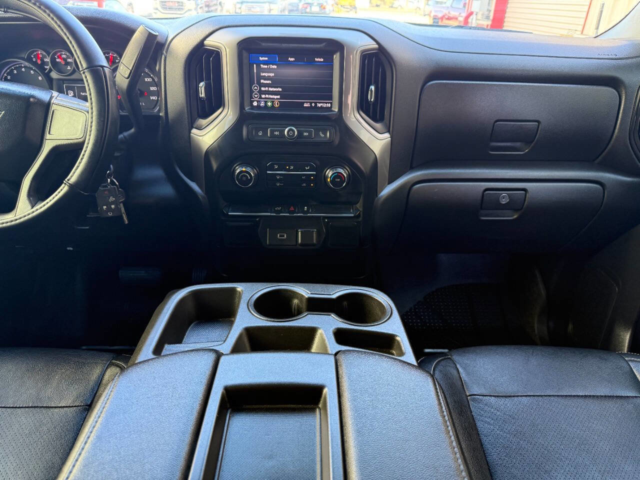 Used 2020 Chevrolet Silverado 1500 Custom w/ Custom Value Package image 10
