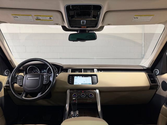 Used 2016 Land Rover Range Rover Sport SE image 38