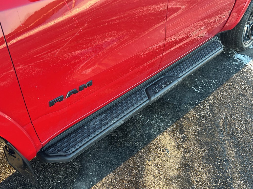 Used 2021 RAM 1500 Laramie image 9