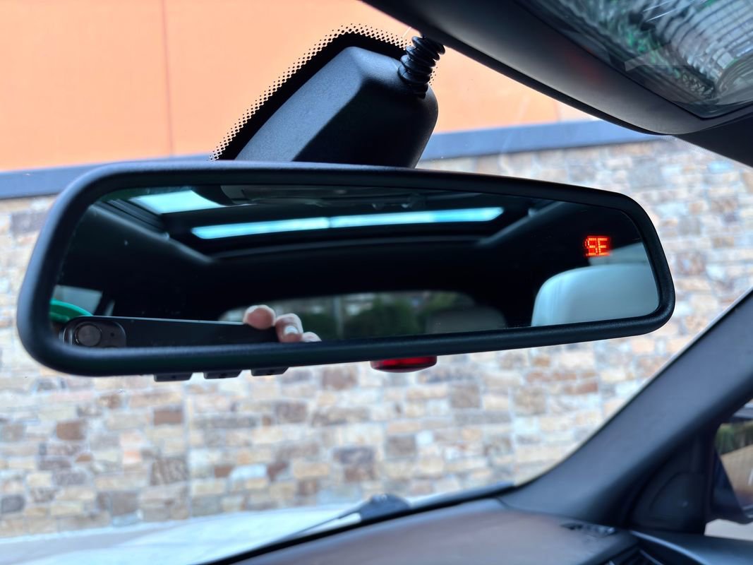 Used 2010 BMW X5 M image 21