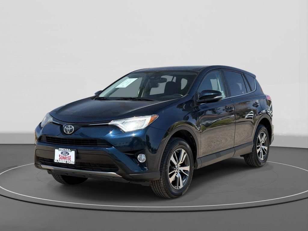 Used 2017 Toyota RAV4 XLE w/ Carpet Mat Package FWD image 1