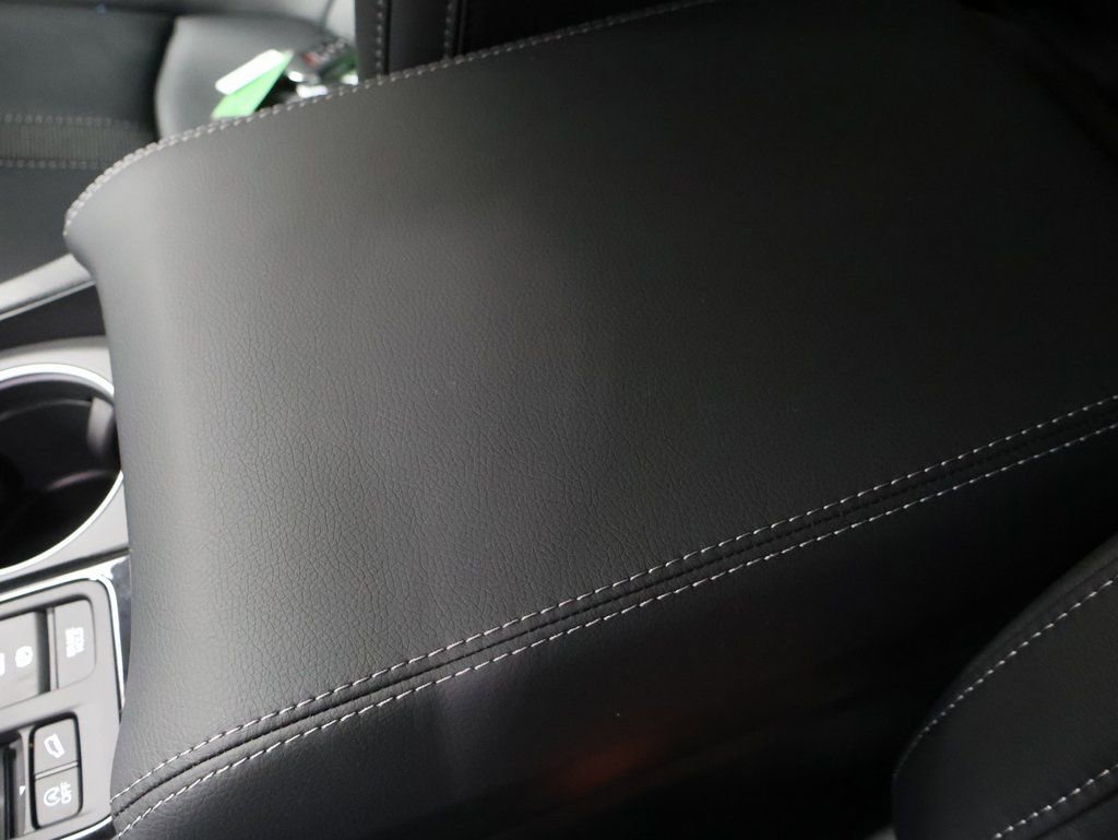 New 2025 Honda Pilot Touring image 31