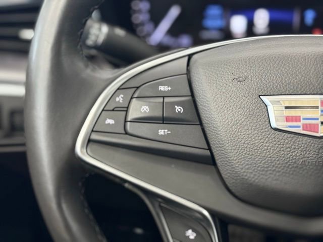 Used 2017 Cadillac XT5 Luxury w/ Driver Awareness Package image 29