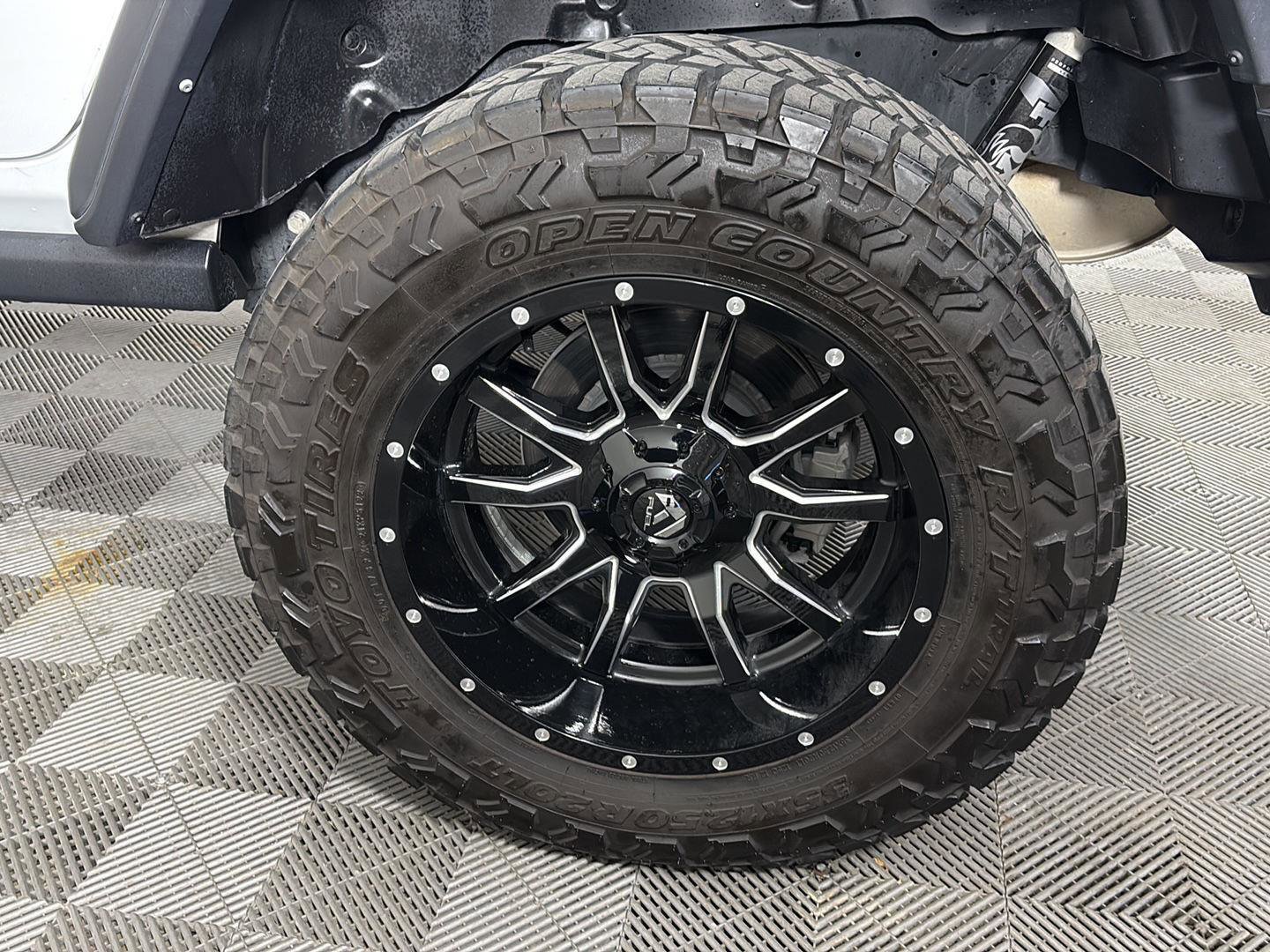 Used 2021 Jeep Wrangler Unlimited Rubicon 4xe w/ Cold Weather Group image 17