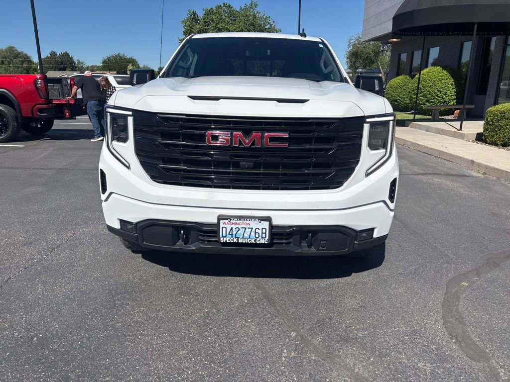 Used 2023 GMC Sierra 1500 Elevation w/ Elevation Premium Package AWD/4WD image 8