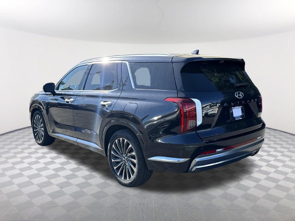 Used 2024 Hyundai Palisade Calligraphy AWD/4WD image 7
