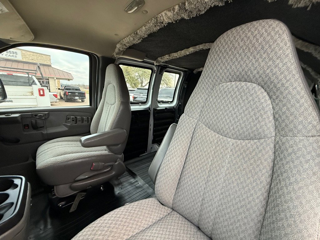 Used 2007 GMC Savana 1500 G1500 image 13