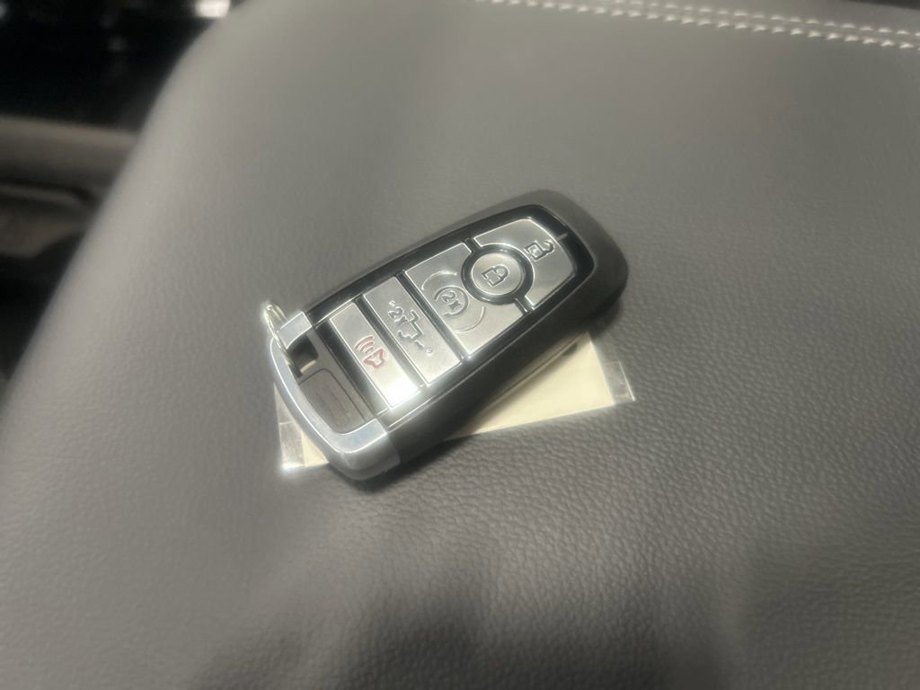 New 2026 Ford F350 Lariat image 26