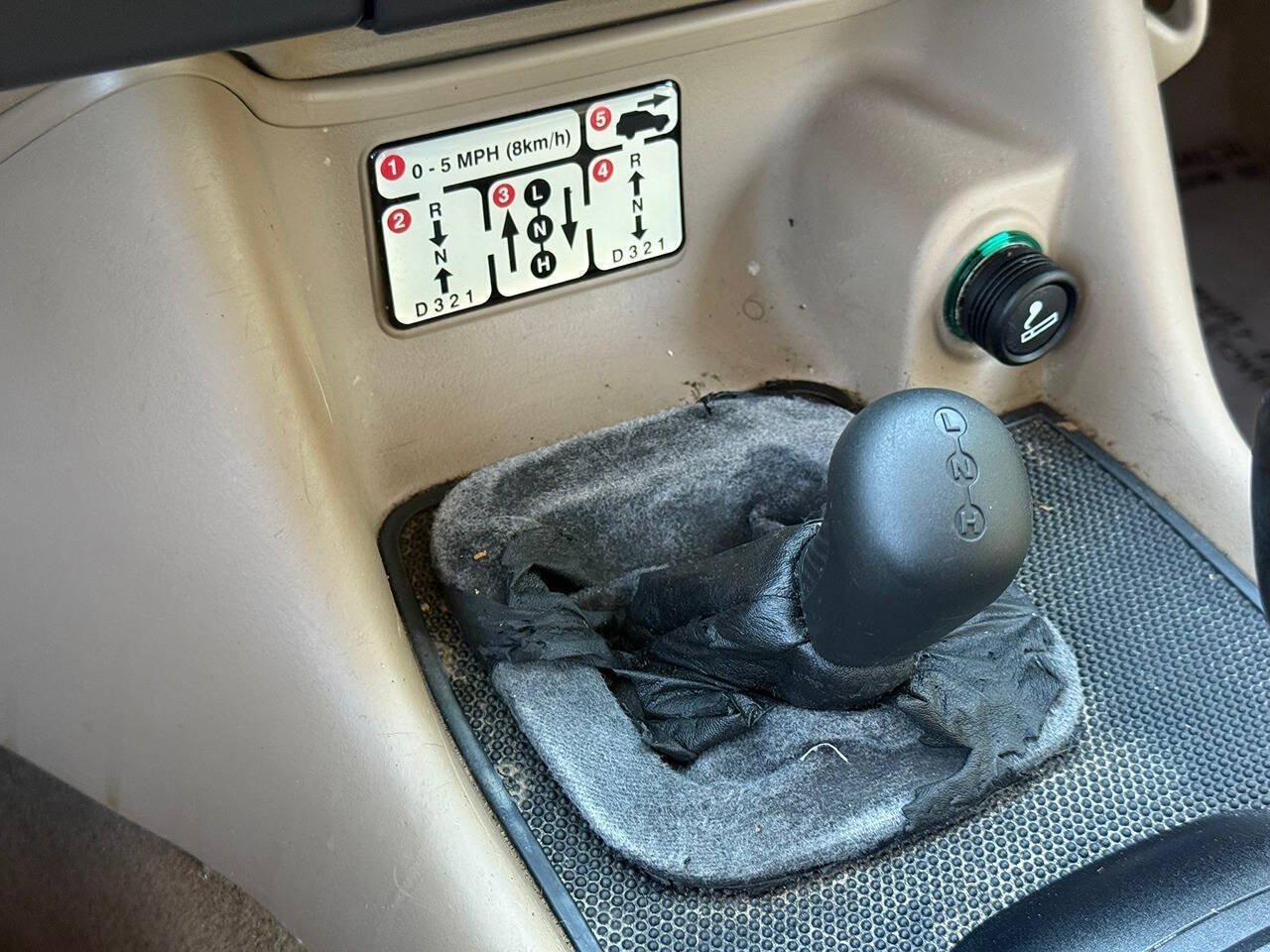 Used 2001 Land Rover Discovery SD AWD/4WD image 34