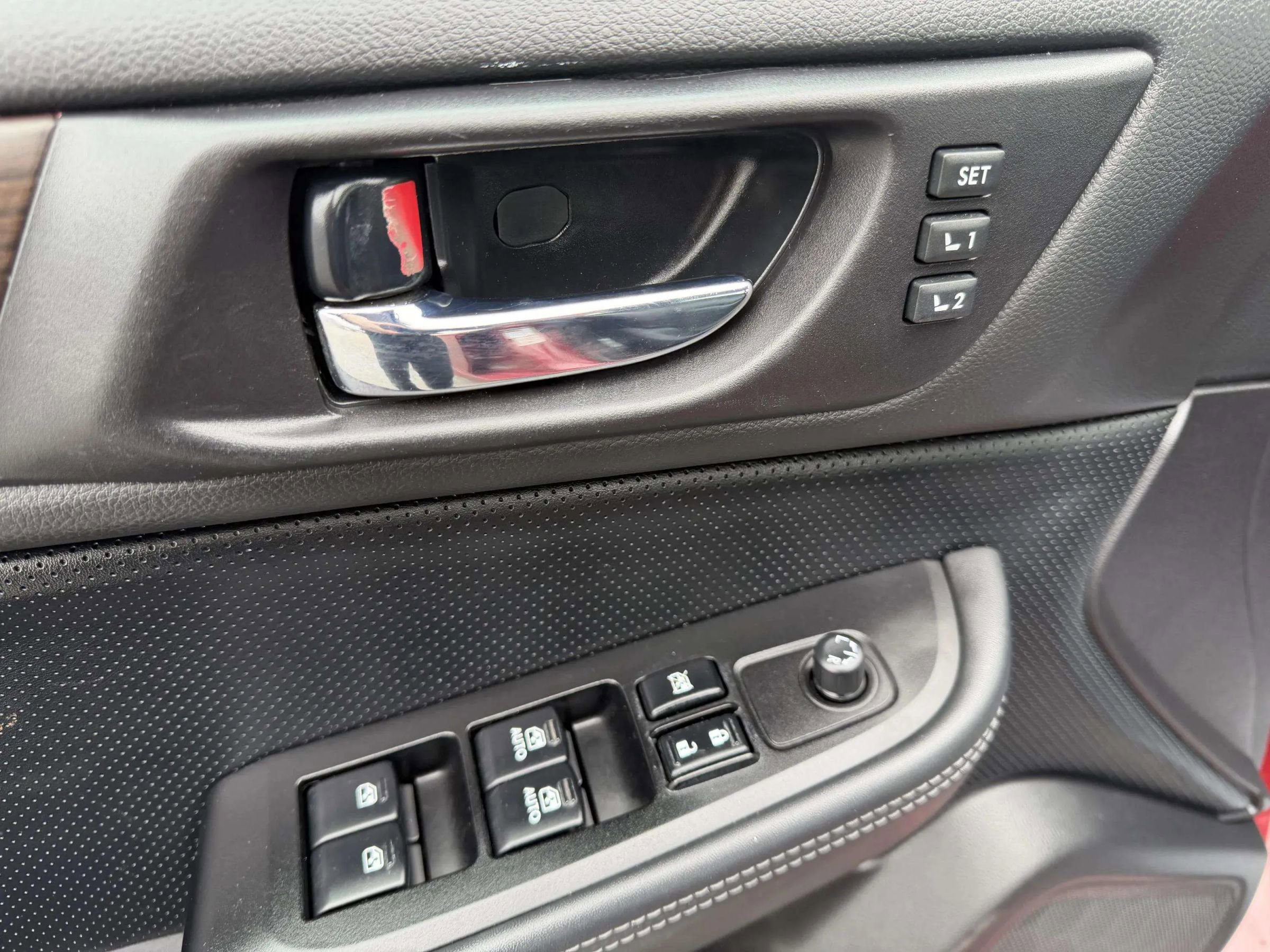 Used 2016 Subaru Legacy 2.5i Limited image 14