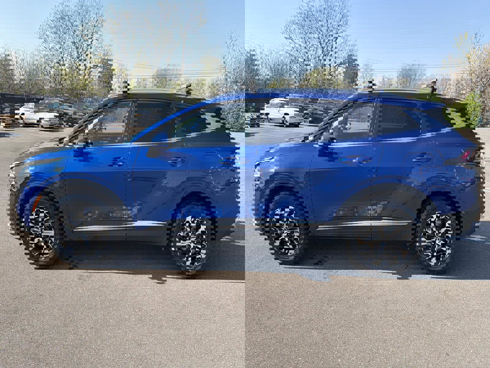 Used 2023 Kia Sportage EX image 16