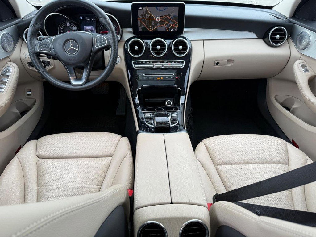Used 2016 Mercedes-Benz C 300 Sedan image 12