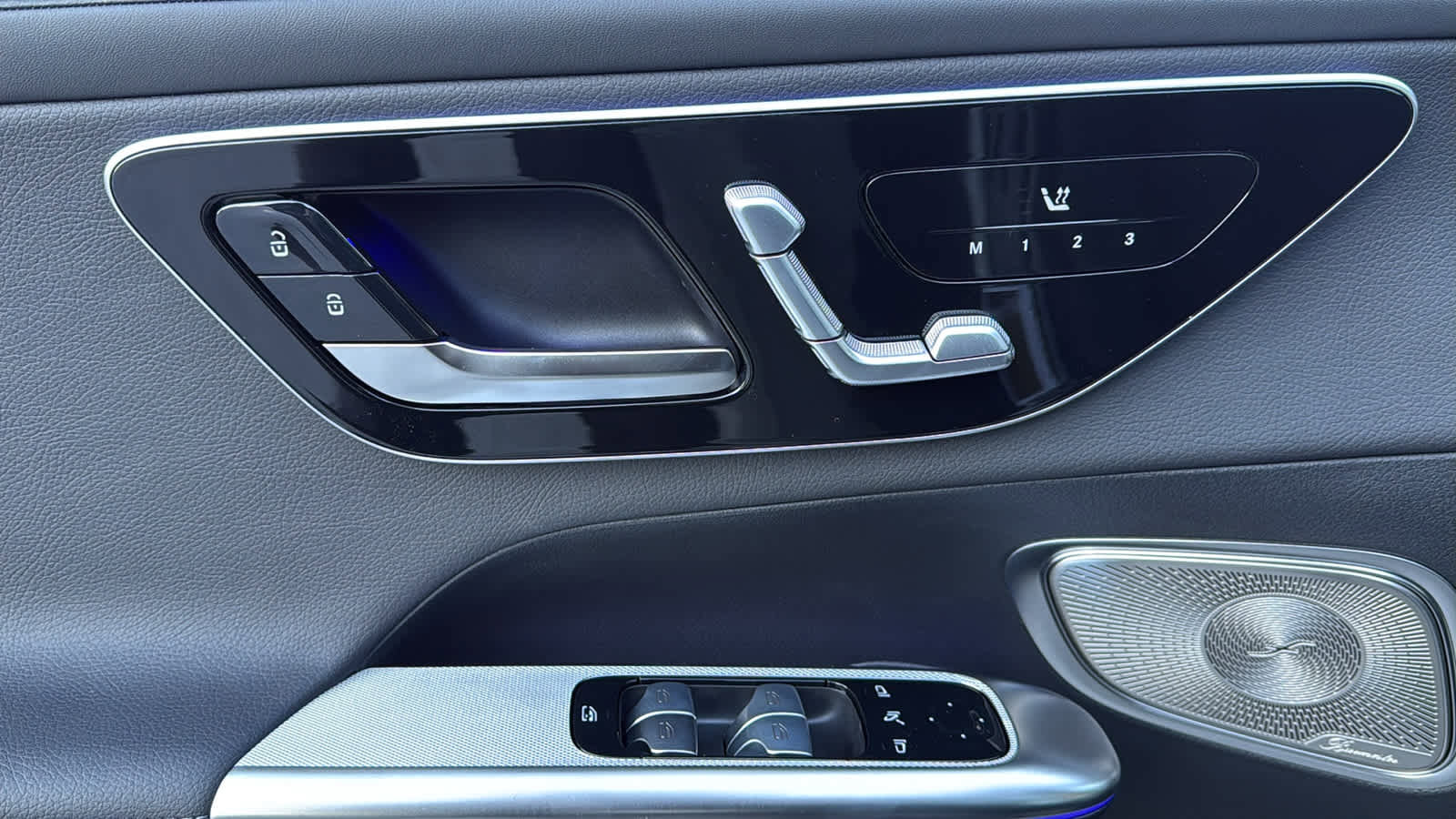 New 2026 Mercedes-Benz GLC 300 4MATIC image 17