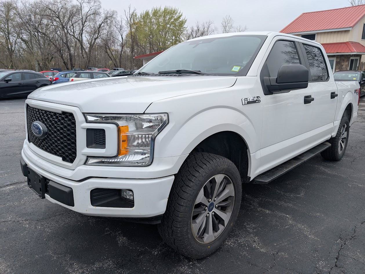 Used 2019 Ford F150 XL w/ Equipment Group 101A Mid AWD/4WD image 3