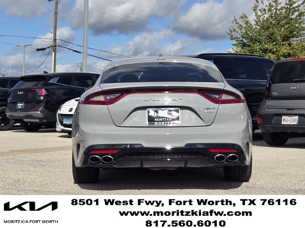 Used 2020 Kia Stinger GT1 AWD/4WD image 6
