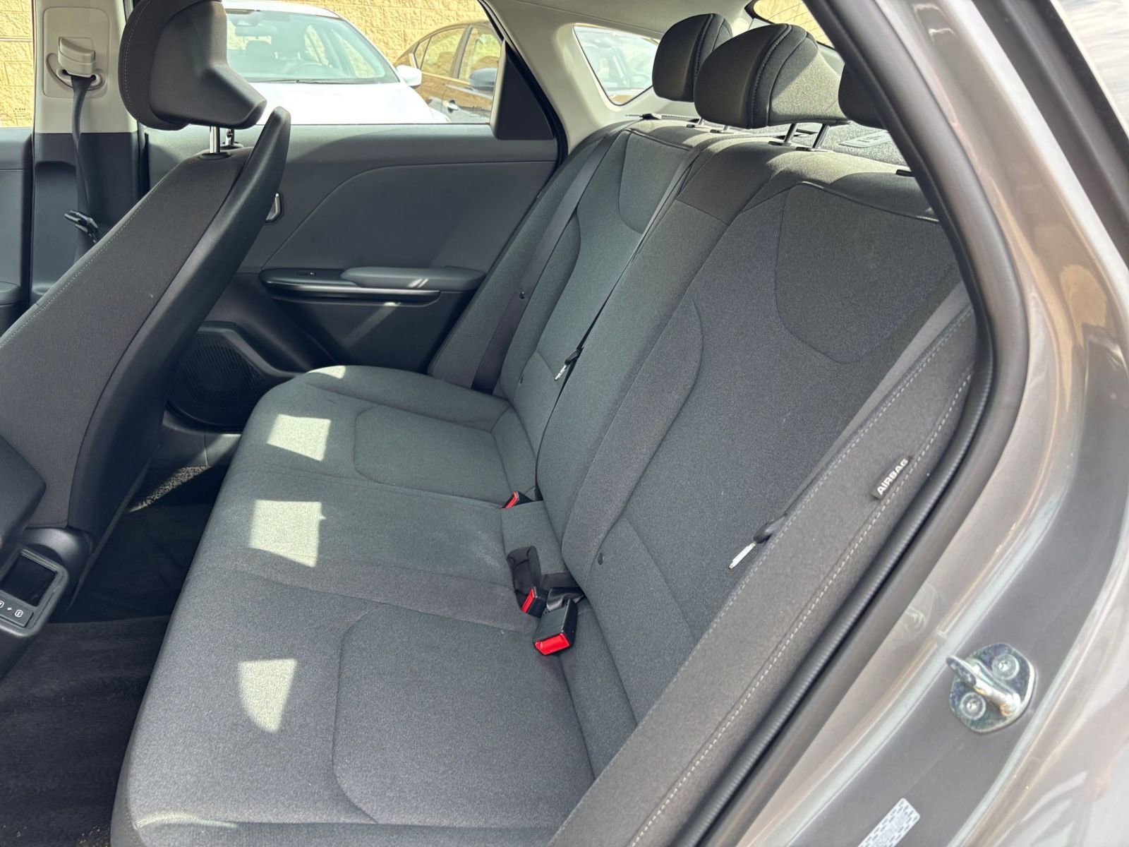 Used 2025 Kia K4 FWD image 25