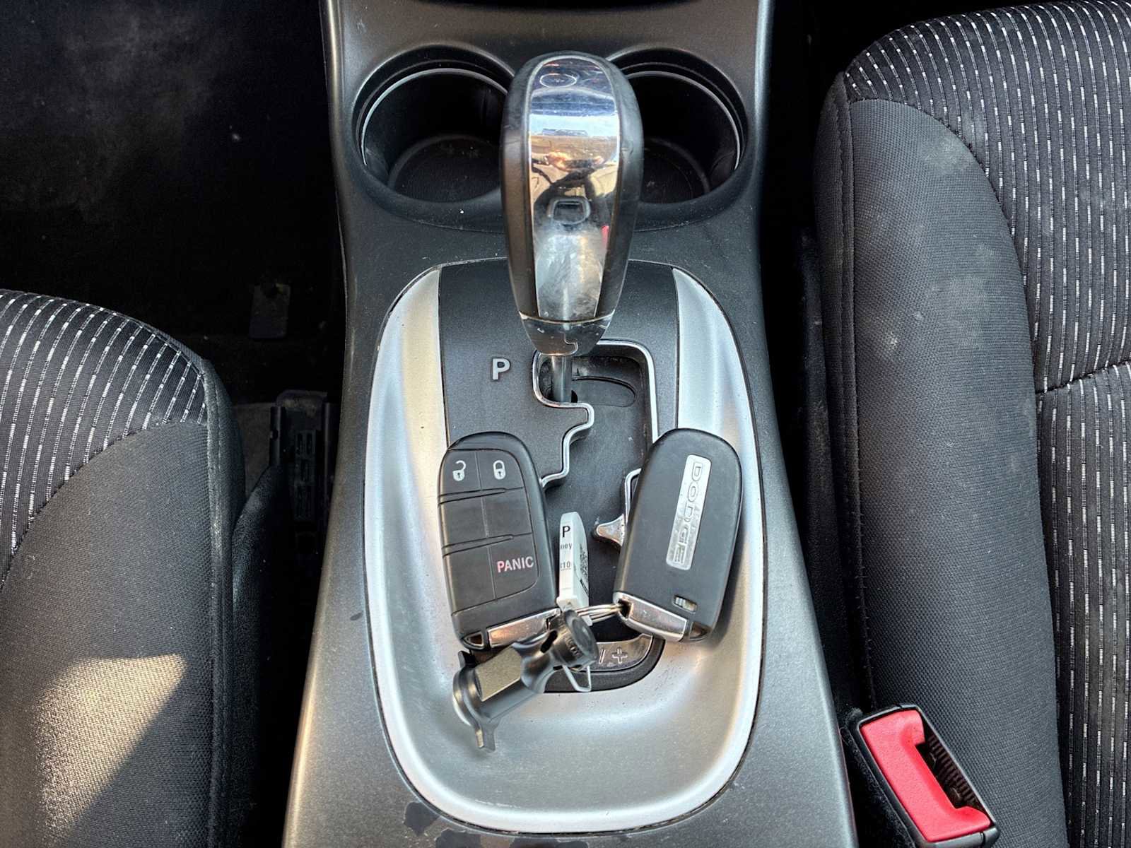 Used 2018 Dodge Journey SXT w/ Connectivity Group image 14