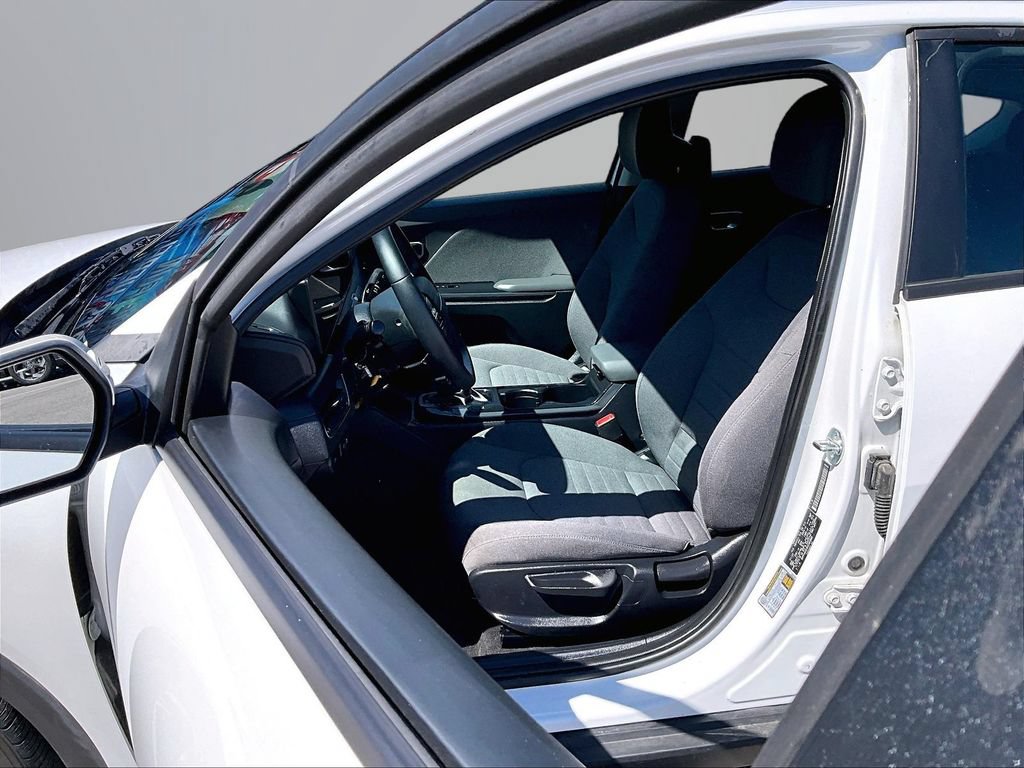 Used 2025 Kia K4 EX FWD image 26