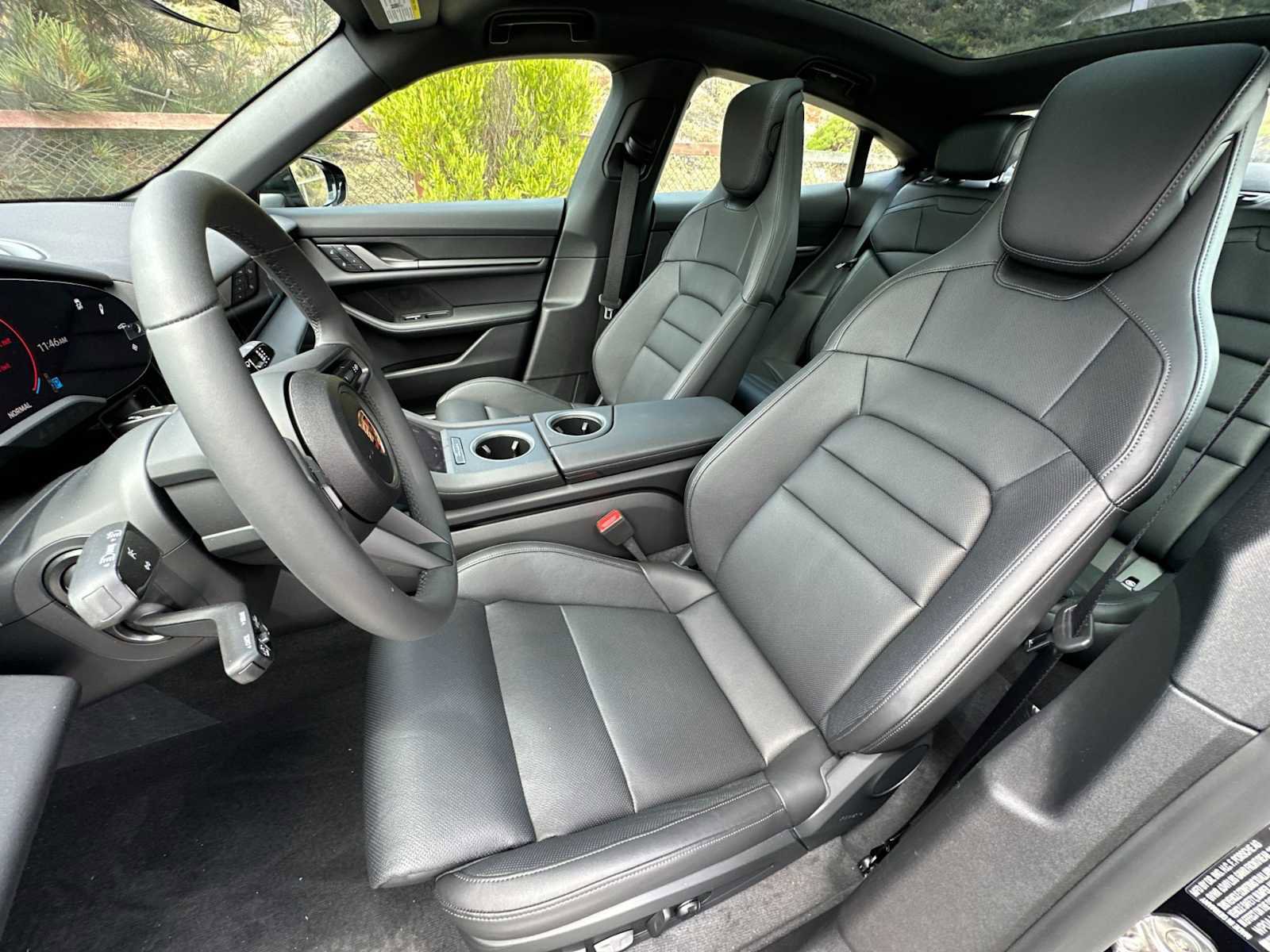 New 2025 Porsche Taycan image 5