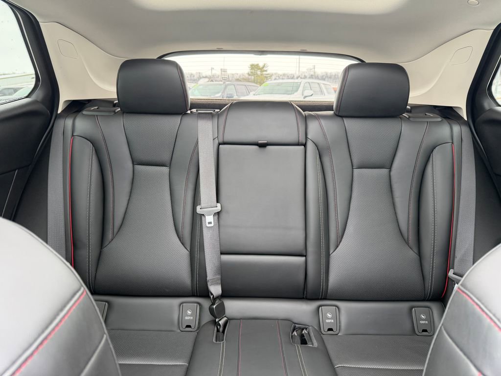 Used 2022 Buick Envision Essence w/ Technology Package II image 20