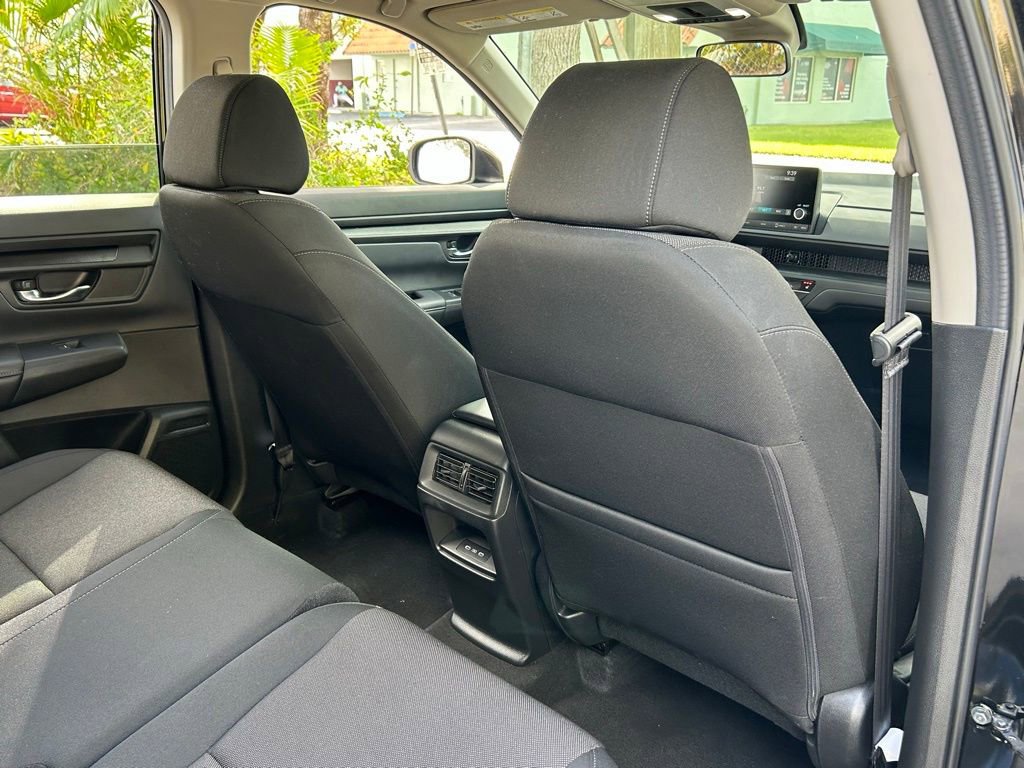 Used 2025 Honda CR-V EX image 41