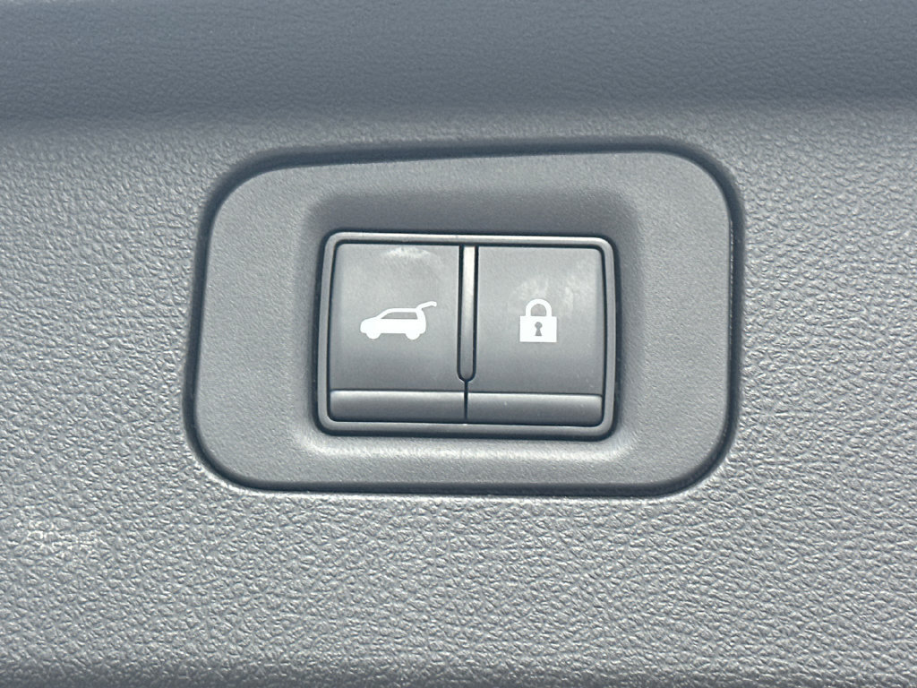 Used 2026 INFINITI QX80 4WD w/ Sport Exterior Package image 16