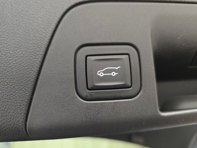 Used 2023 Buick Envision Essence AWD/4WD image 32