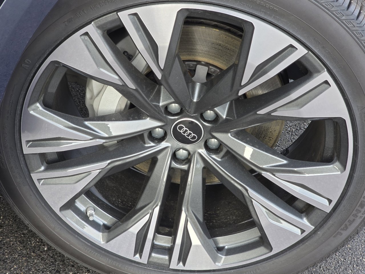 New 2026 Audi Q8 Premium Plus image 31