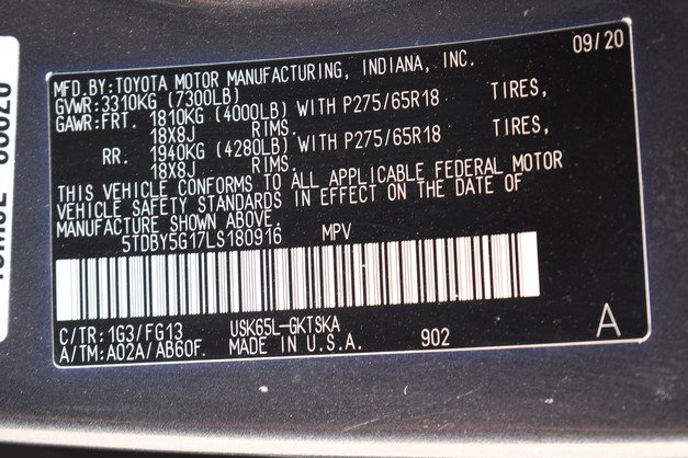 Used 2020 Toyota Sequoia SR5 AWD/4WD image 35