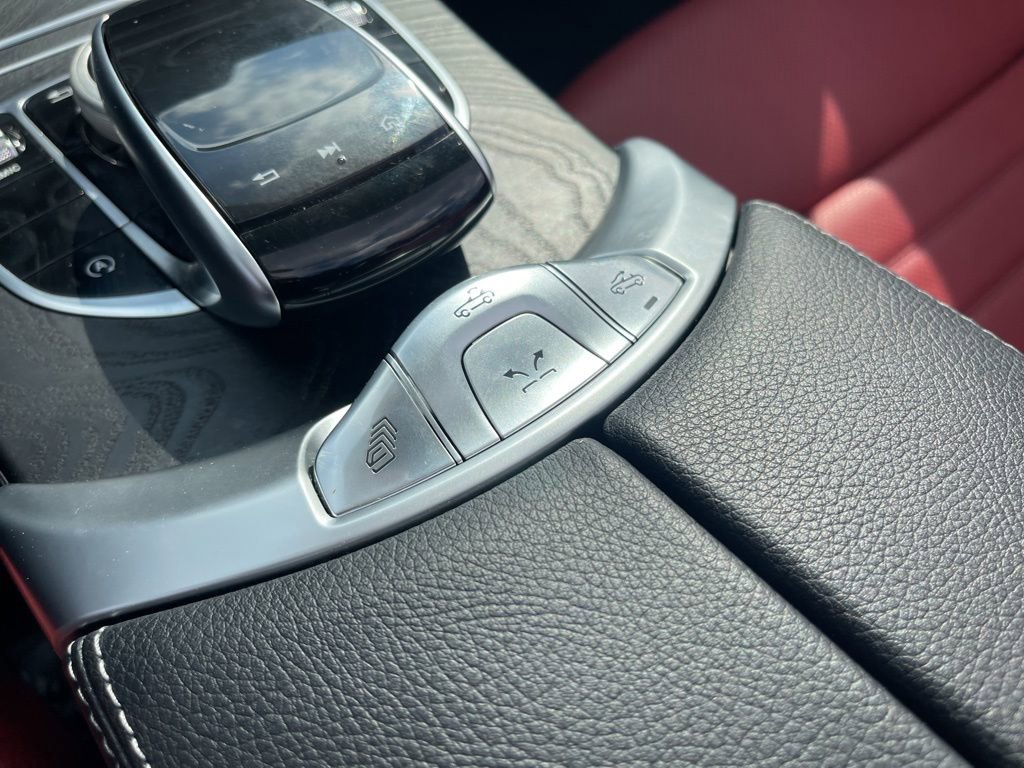 Used 2021 Mercedes-Benz C 300 4MATIC Cabriolet image 13
