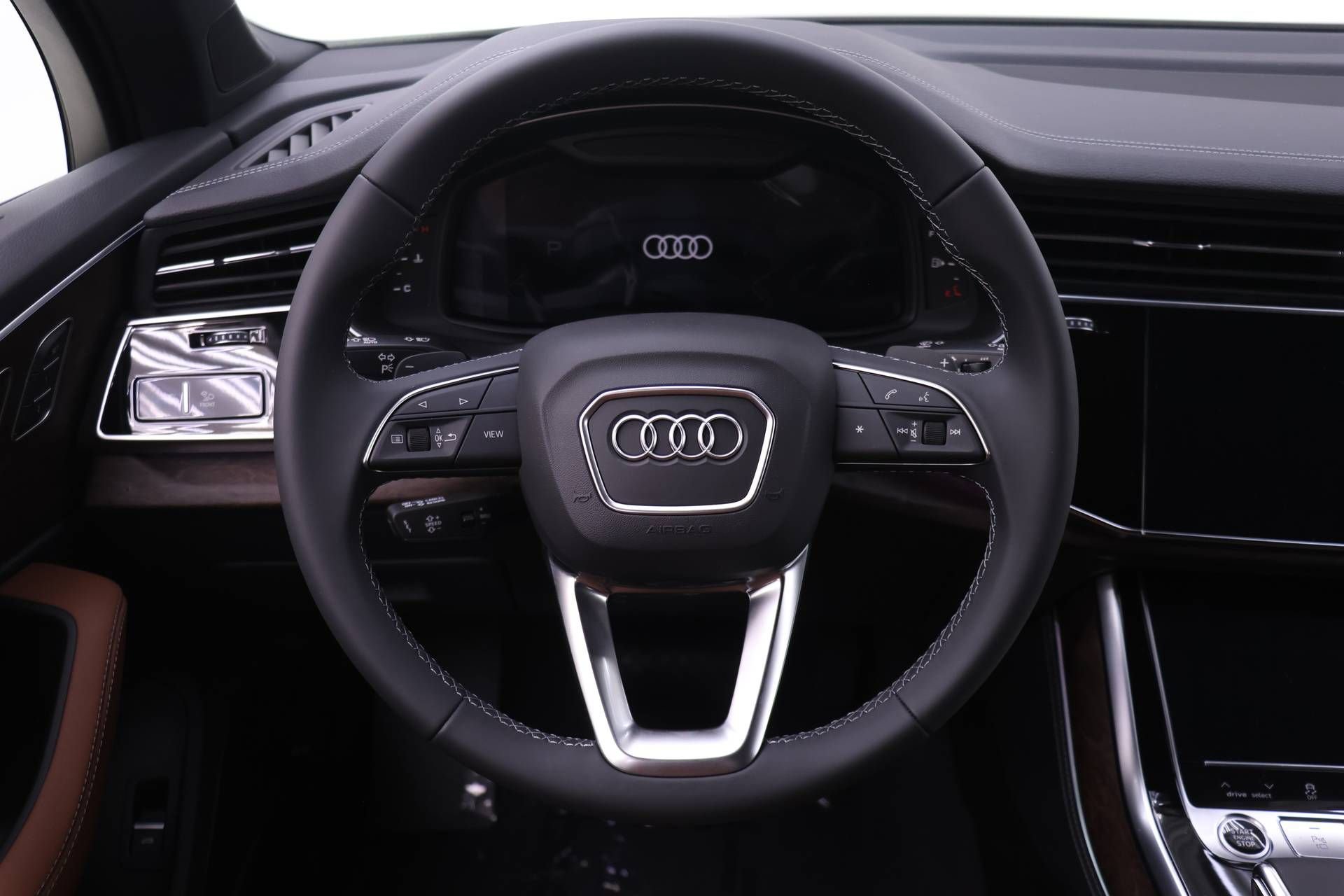 New 2026 Audi Q7 2.0T Premium AWD/4WD image 13