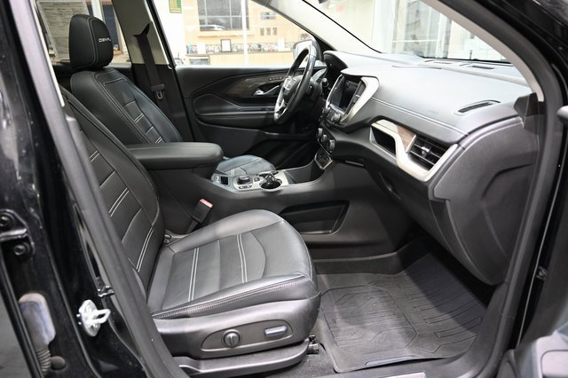 Used 2022 GMC Terrain Denali w/ LPO, Floor Liner Package image 10