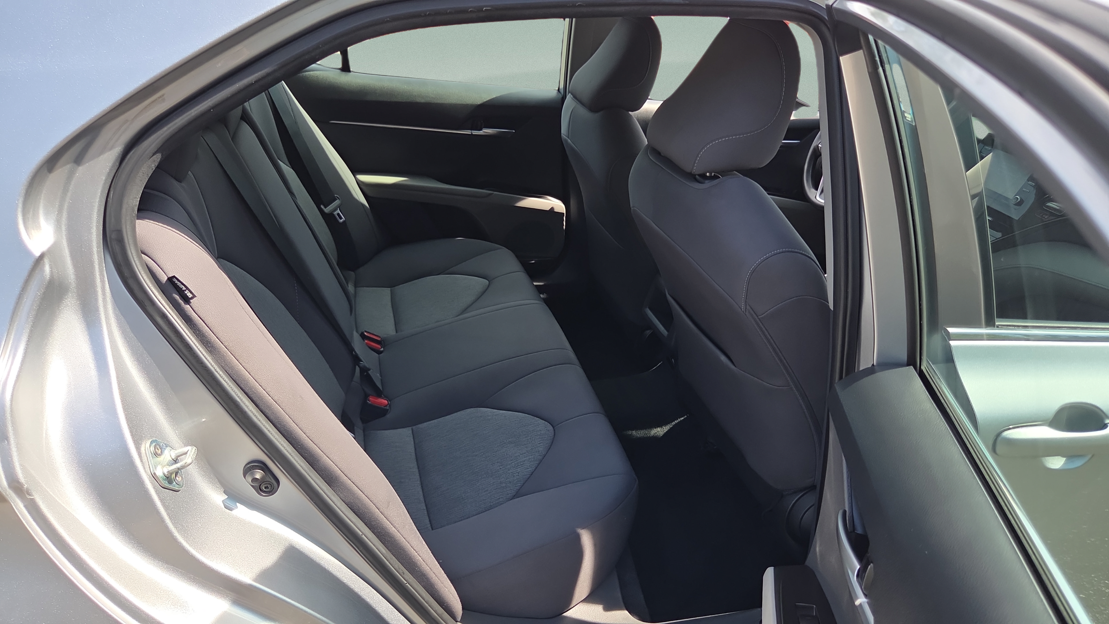 Used 2024 Toyota Camry LE FWD image 14