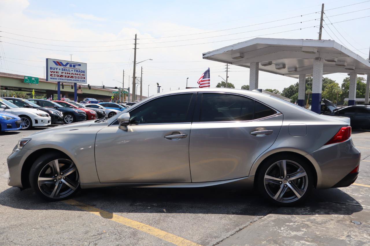 Used 2018 Lexus IS 300 w/ Premium Package RWD image 7