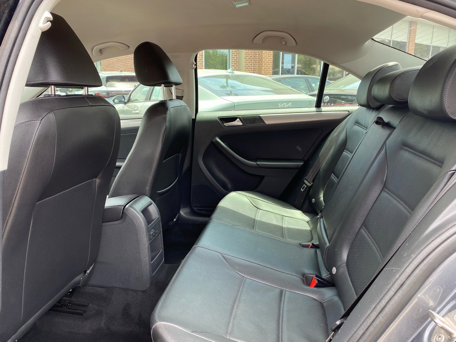 Used 2018 Volkswagen Jetta Wolfsburg Edition FWD image 17