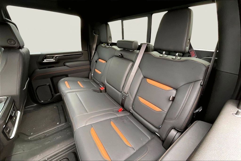 Used 2025 GMC Sierra 3500 AT4 w/ AT4 Premium Plus Package image 25