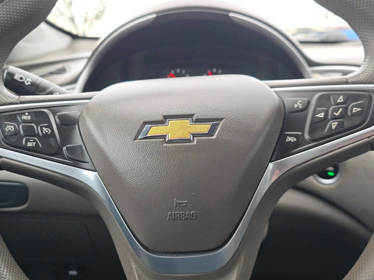 Used 2022 Chevrolet Malibu LT image 34