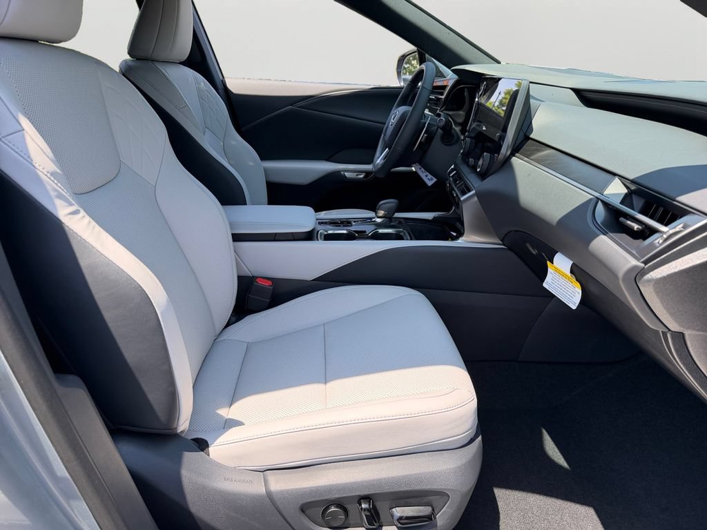 New 2026 Lexus RX 350h AWD/4WD image 5