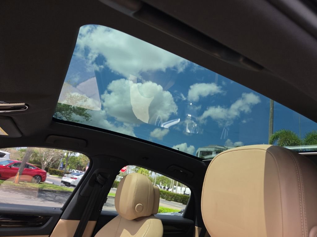 Used 2021 Porsche Cayenne Coupe image 5