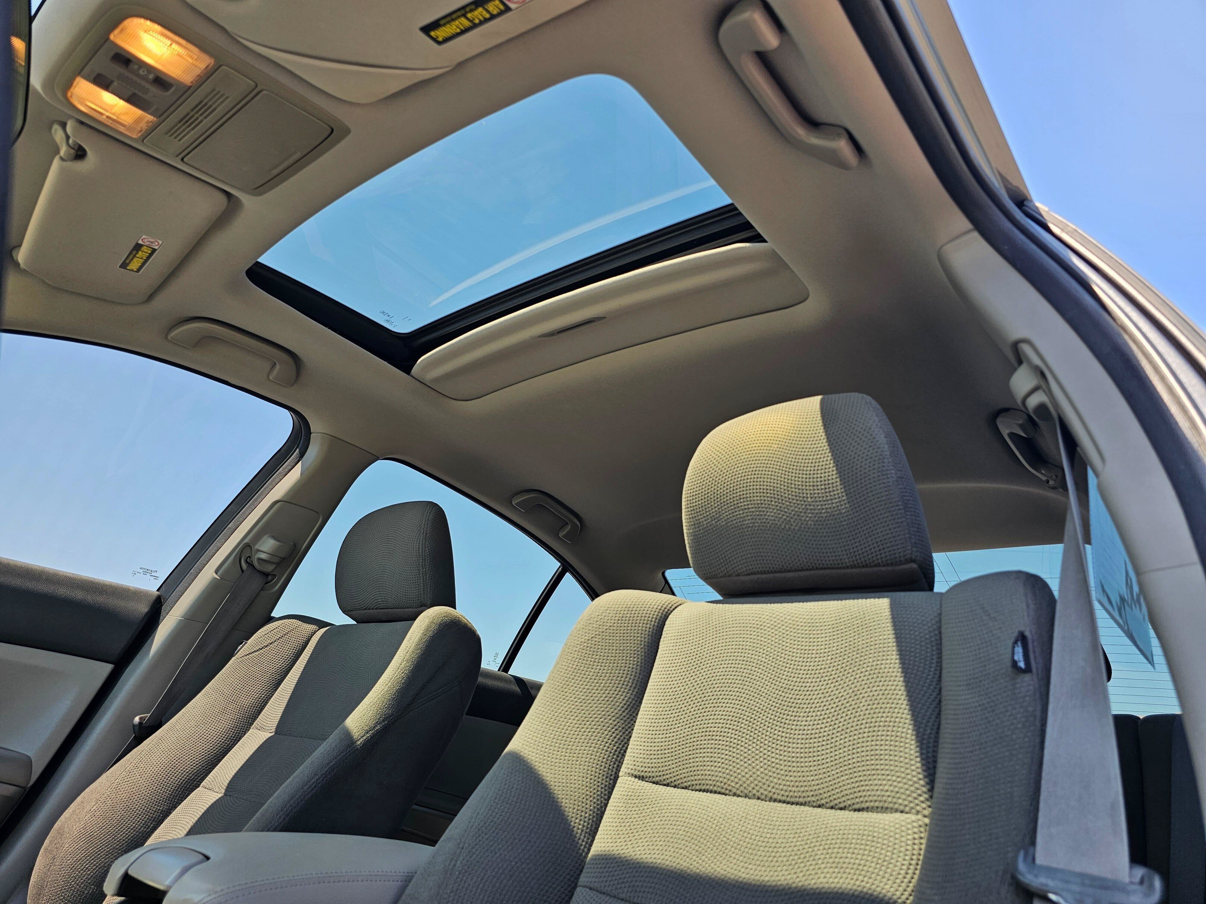 Used 2010 Honda Accord EX image 27