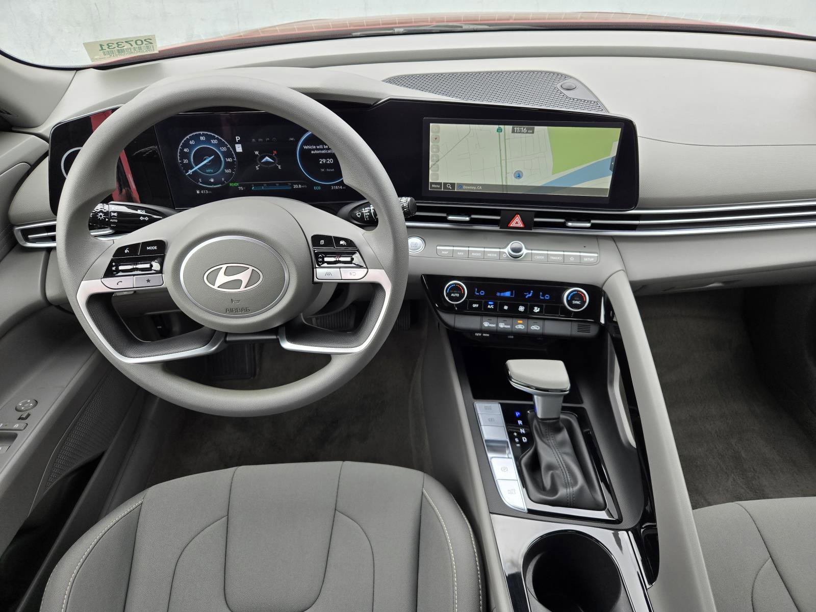 Used 2024 Hyundai Elantra Blue image 6