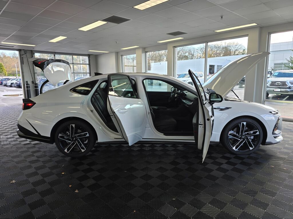 New 2026 Hyundai Sonata N Line image 17