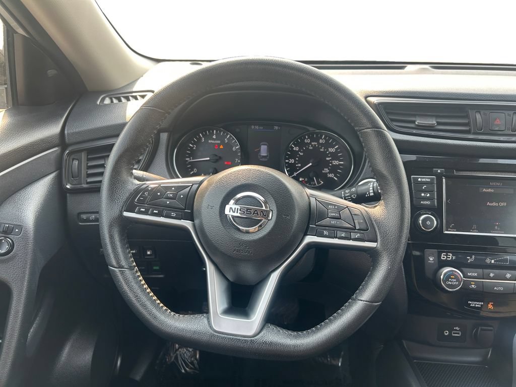 Used 2019 Nissan Rogue SV AWD/4WD image 13