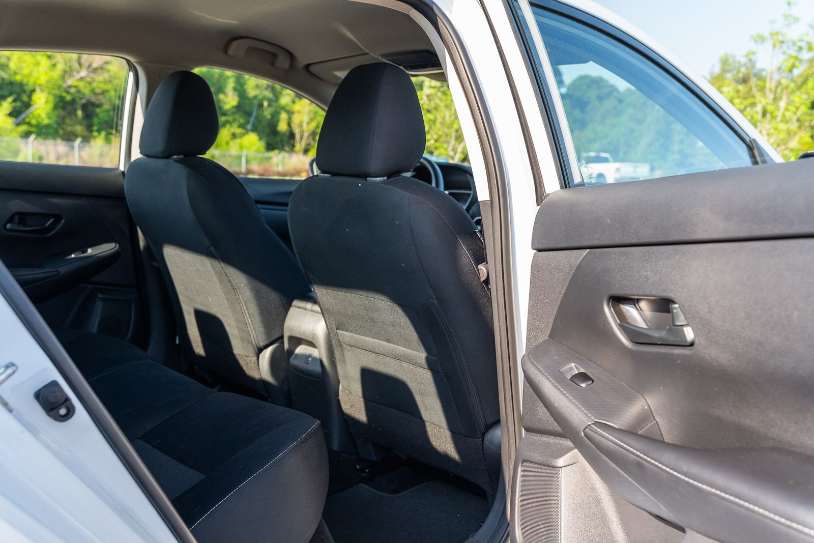 Used 2025 Nissan Sentra SV image 14