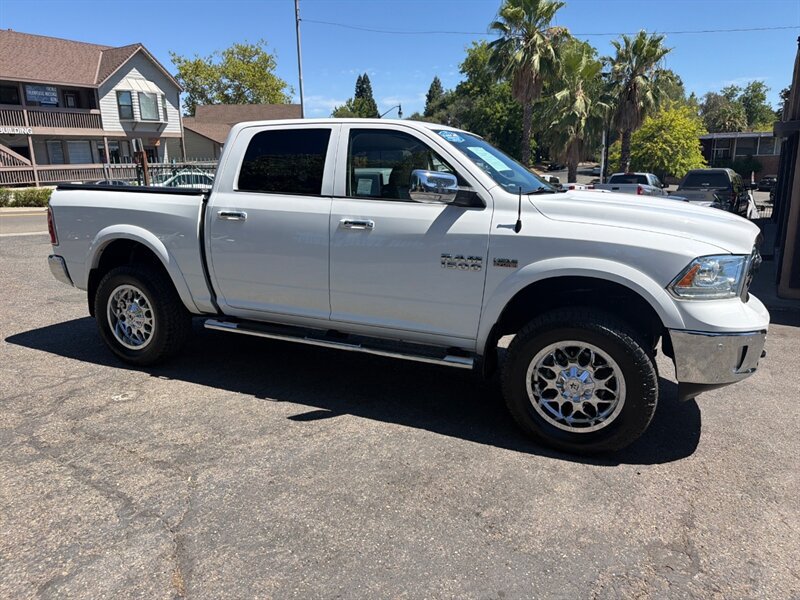 Used 2018 RAM 1500 Laramie w/ Convenience Group AWD/4WD image 6