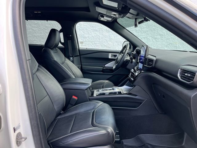 Used 2023 Ford Explorer ST w/ Equipment Group 401A image 10