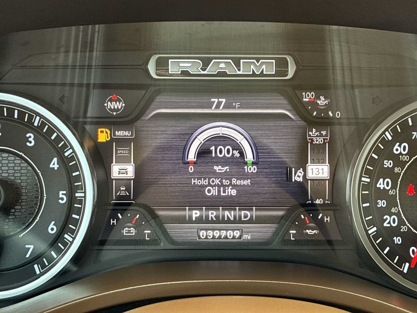Used 2020 RAM 1500 Laramie AWD/4WD image 10
