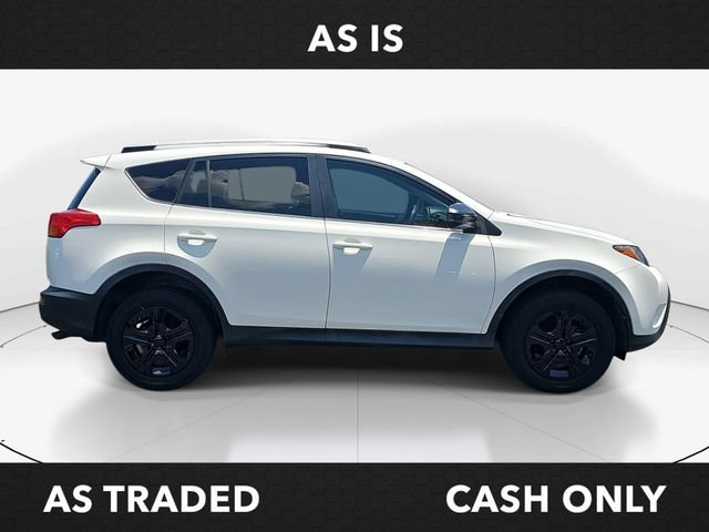 Used 2014 Toyota RAV4 LE FWD image 2