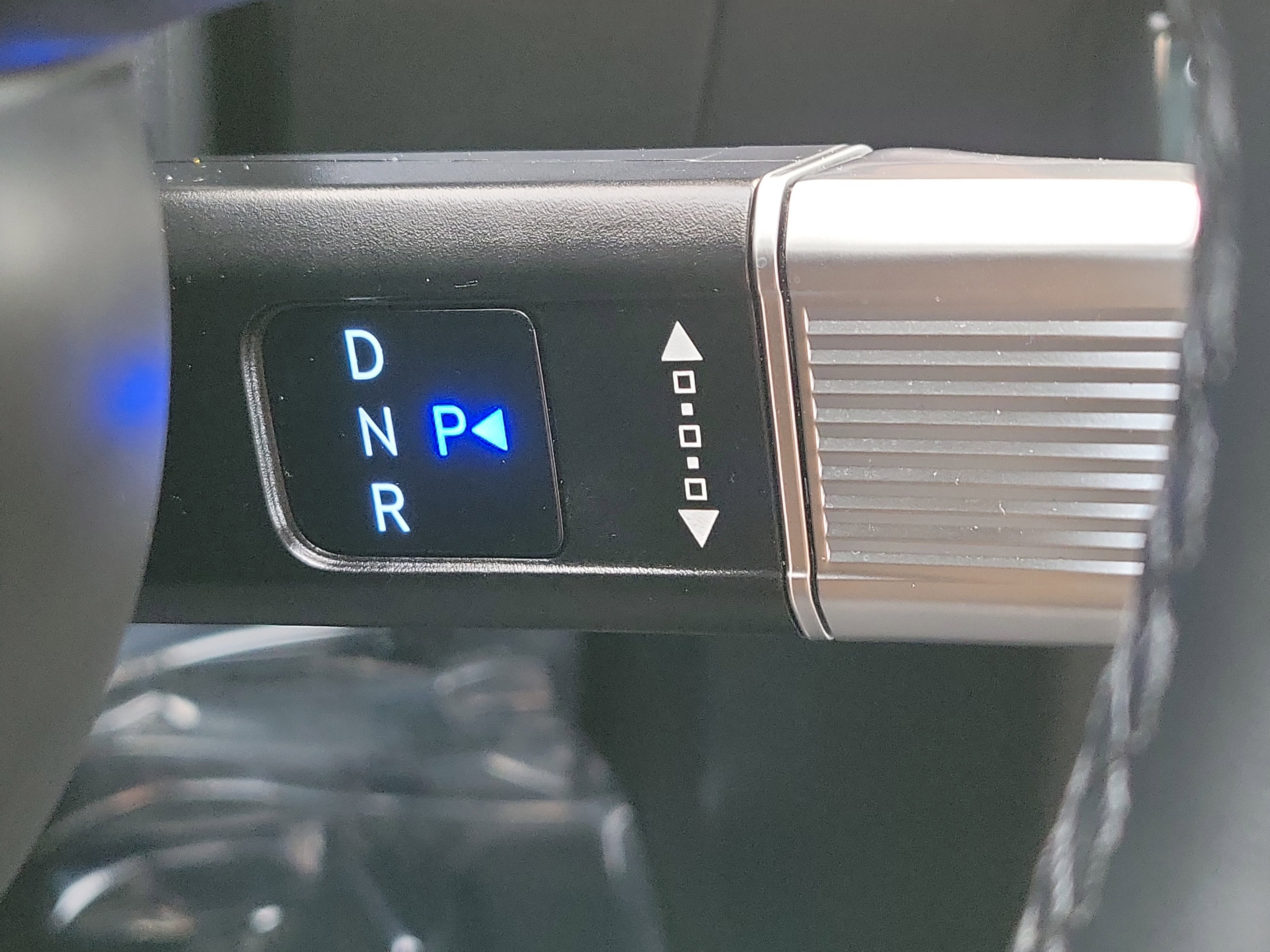 Used 2025 Hyundai Tucson Limited image 24